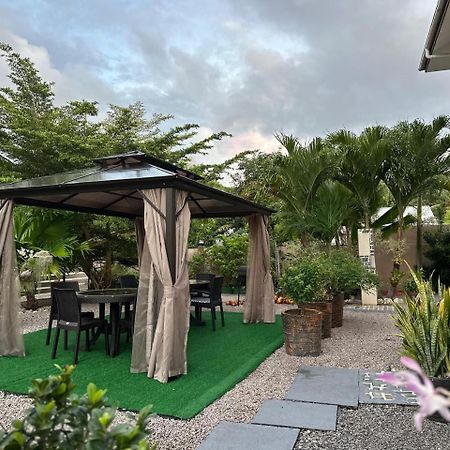 Mokara Holiday Apartment Anse Royale Ngoại thất bức ảnh